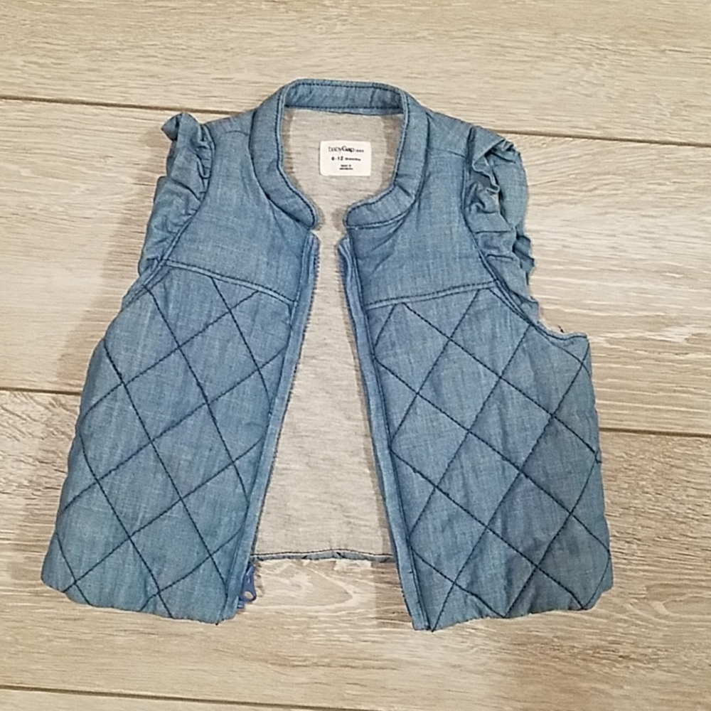Baby Gap 6-12 month Vest